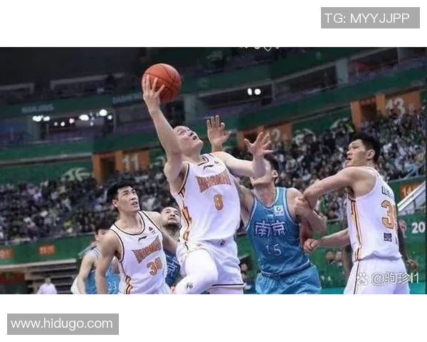 广州篮球队运营体系探讨与战术分析的深度研究 广州篮球队运营体系探讨与战术分析的深度研究