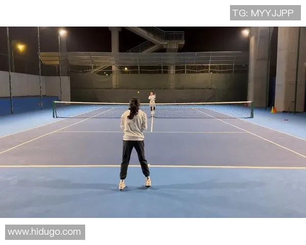 杭州网球队与南京网球队赛后复盘分析比赛节奏与战术对比 杭州网球队与南京网球队赛后复盘分析比赛节奏与战术对比